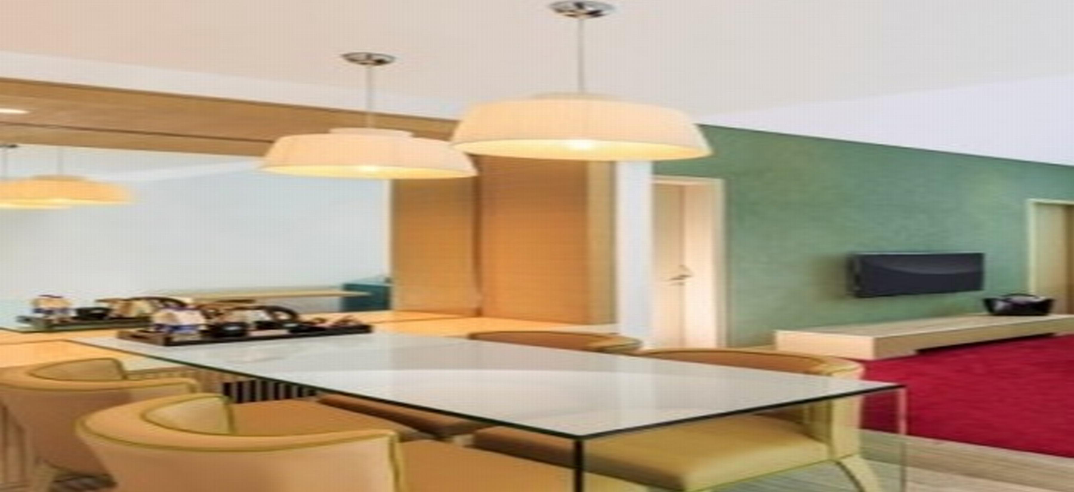 ดาวน์ทาวน์ โรตานา Hotel มานามา ภายนอก รูปภาพ A pendant light