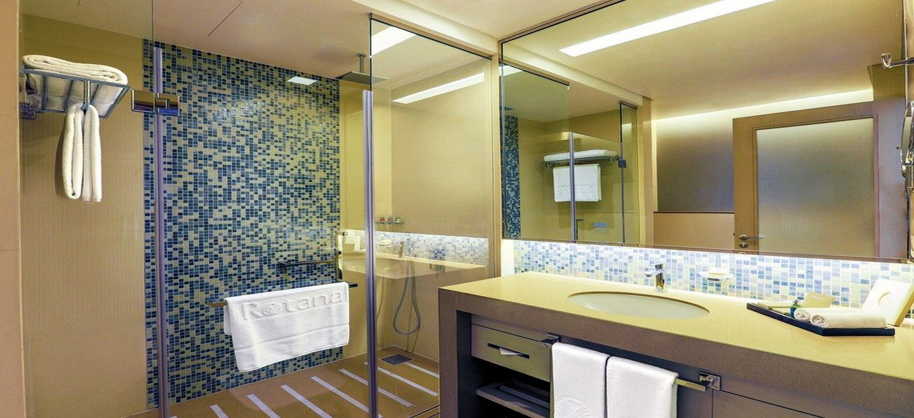 ดาวน์ทาวน์ โรตานา Hotel มานามา ภายนอก รูปภาพ Bathroom