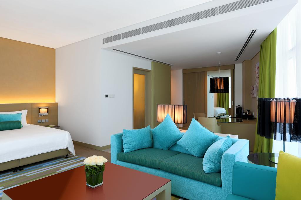 ดาวน์ทาวน์ โรตานา Hotel มานามา ภายนอก รูปภาพ A suite at the hotel